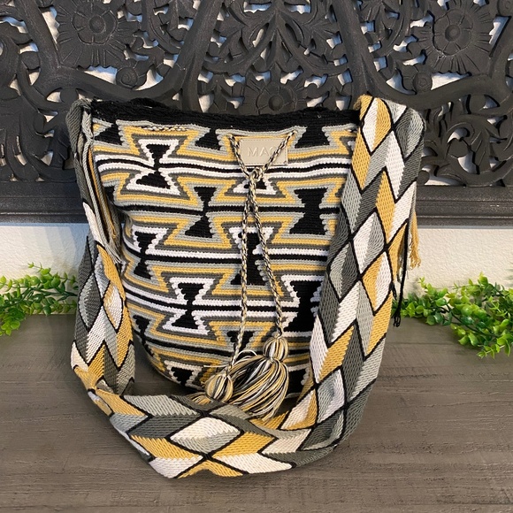 Wayuu Tribe Handbags - Colombia Wayuu Mochila Bag Handmade Tote Crossbody